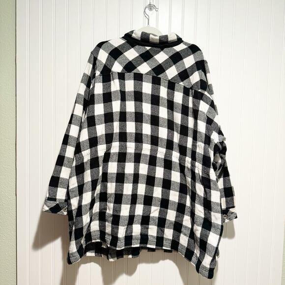 Torrid Brushed Cotton Plaid Shacket Plus Size 5X - Picture 8 of 8